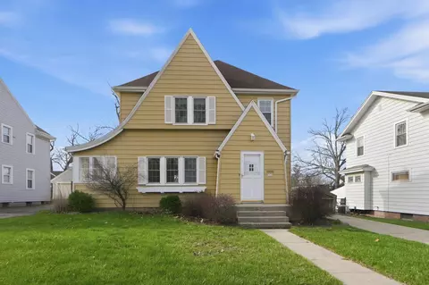 1908 Kenwood Ave, Fort Wayne, IN 46805