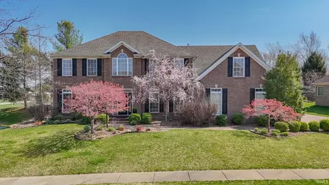 4530 Estate Dr, Newburgh, IN 47630