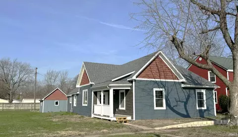 512 N Race St, Monon, IN 47959