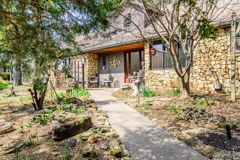 2321 E Rechter Rd, Bloomington, IN 47401 photo 2