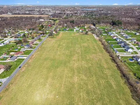 58076 Beech Rd, Osceola, IN 46561