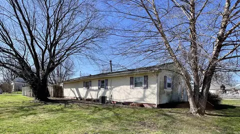 Exterior - 324 W Grissom Ave, Mitchell, IN 47446 photo 1 of 1