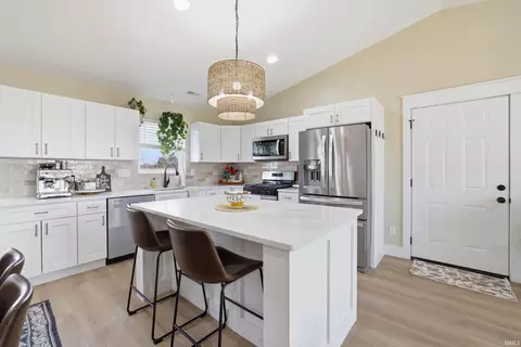 7295 S Burch Rd, Bloomington, IN 47403 photo 8