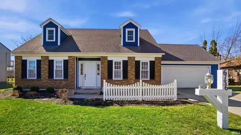 6136 Landmark Dr, Fort Wayne, IN 46815