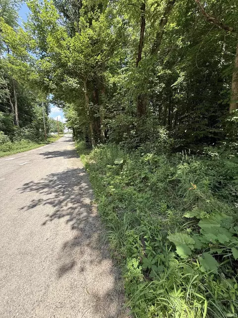 Holling Boulevard, New Carlisle, IN 46552