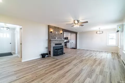 Living - 5120 E 100 S Rd, Lagrange, IN 46761 photo 2 of 6