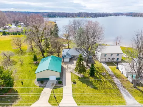 5120 E 100 S Rd, Lagrange, IN 46761