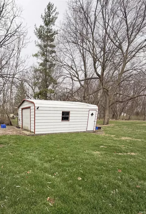 2885 N Ruffing Ave, Delphi, IN 46923 photo 4