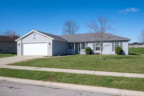 226 Glory Ave, Kendallville, IN 46755