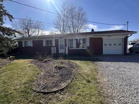 251 N 1100 E Rd, Greentown, IN 46936