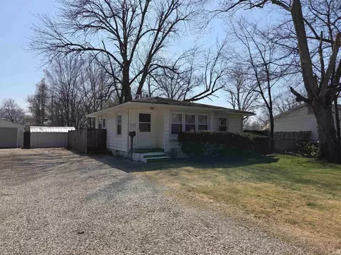 2559 Sweetser Ave, Evansville, IN 47714