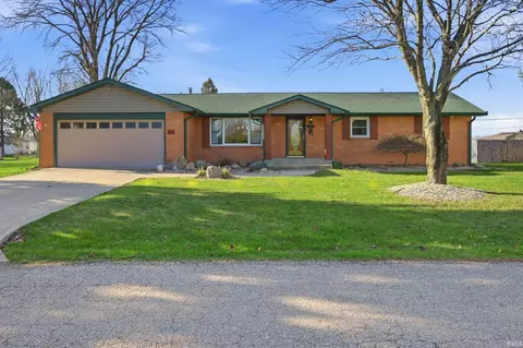 431 S Hardacre Ct, New Castle, IN 47362