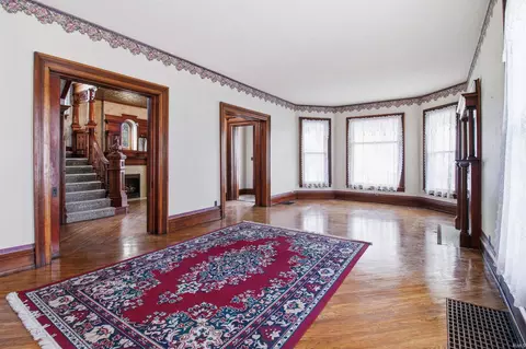 220 E Washington St, Bluffton, IN 46714 photo 5