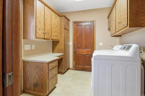 220 E Washington St, Bluffton, IN 46714 photo 15