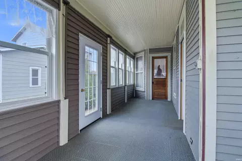 220 E Washington St, Bluffton, IN 46714 photo 14