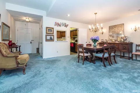 Dining - 2606 E 2nd St #E, Bloomington, IN 47401 photo 1 of 4