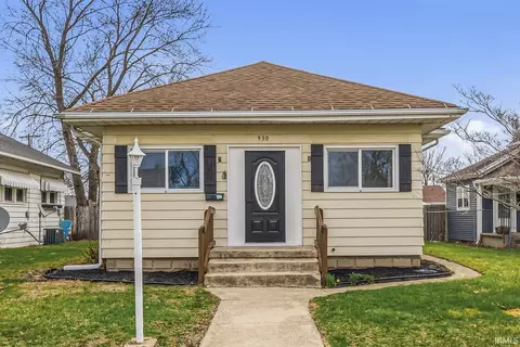 930 S 28th St, South Bend, IN 46615