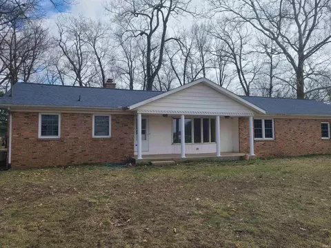 64548 Thorn Rd, North Liberty, IN 46554