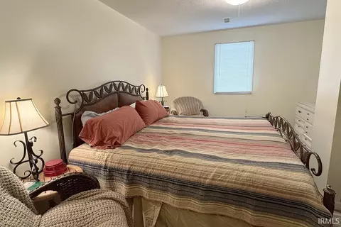 Bedroom - 924 Eagle Dr, Goshen, IN 46526 photo 3 of 3