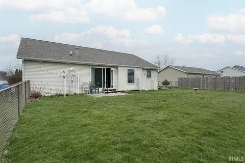 Exterior - 924 Eagle Dr, Goshen, IN 46526 photo 7 of 7