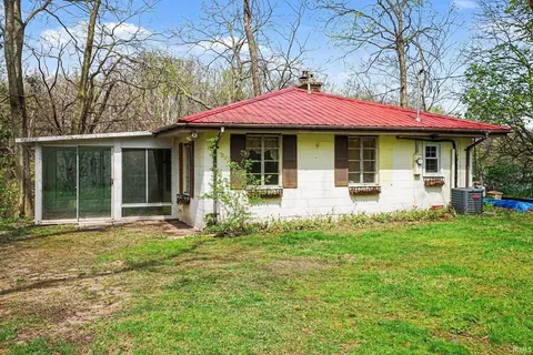 51293 Antone Rd, Bristol, IN 46507