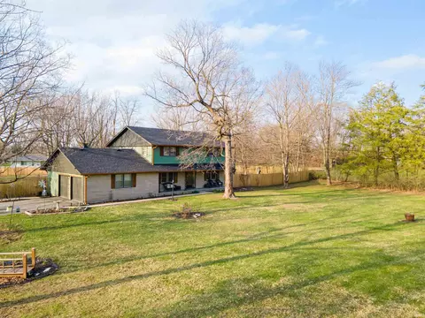 1310 W Woodland Dr, Marion, IN 46952