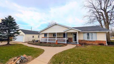 10838 Hoagland Rd, Hoagland, IN 46745