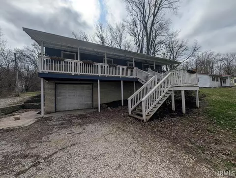 8106 Us 50 W, Mitchell, IN 47446