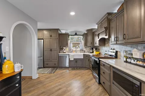 Kitchen - 2920 E Rhorer Rd, Bloomington, IN 47401 photo 2 of 2