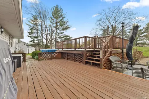 Exterior - 2920 E Rhorer Rd, Bloomington, IN 47401 photo 5 of 7