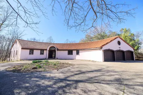1414 E Rhorer Rd, Bloomington, IN 47401
