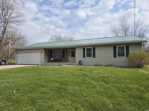 1320 Red Cedar Ln, Spencer, IN 47460