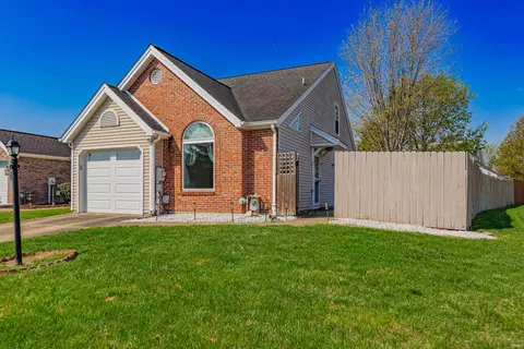 3812 Windsong Cv, Evansville, IN 47715