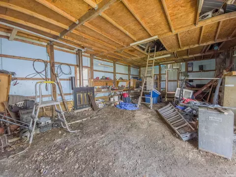 203 E Main St, Allendale, IL 62410 photo 29