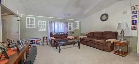 203 E Main St, Allendale, IL 62410 photo 6