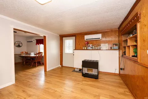 Living - 6655 N 850 E Rd, Howe, IN 46746 photo 2 of 3