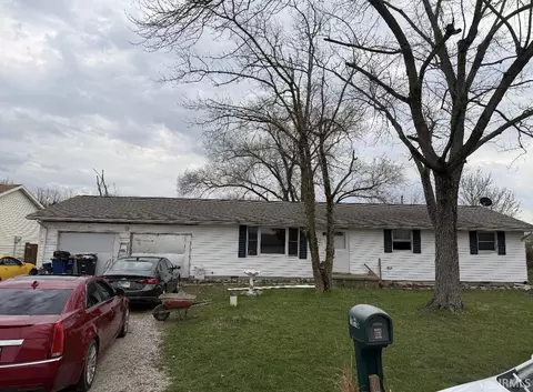 6301 W Mcarthur Ln, Muncie, IN 47304