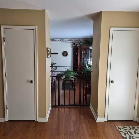 Entry Way - 2925 E Carowinds Ct, Bloomington, IN 47401 photo 3 of 3