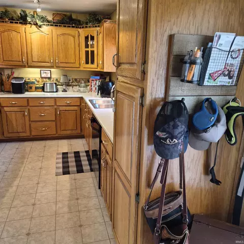 Kitchen - 2925 E Carowinds Ct, Bloomington, IN 47401 photo 2 of 3