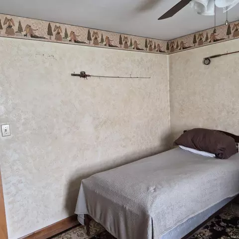 Bedroom - 2925 E Carowinds Ct, Bloomington, IN 47401 photo 2 of 3