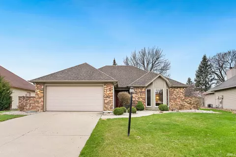 6322 Baychester Dr, Fort Wayne, IN 46815