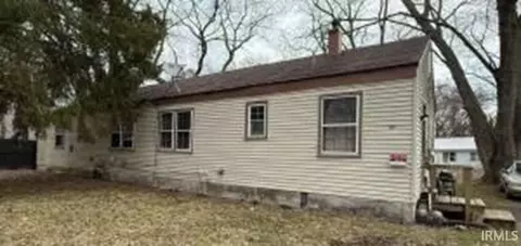 809 And 811 Kingsporte Ln, La Porte, IN 46350