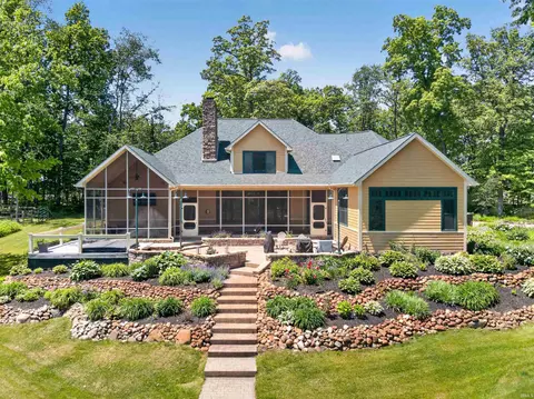 3204 N 250 E, Fremont, IN 46737
