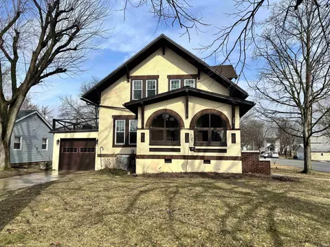 205 Bryan St, Berne, IN 46711