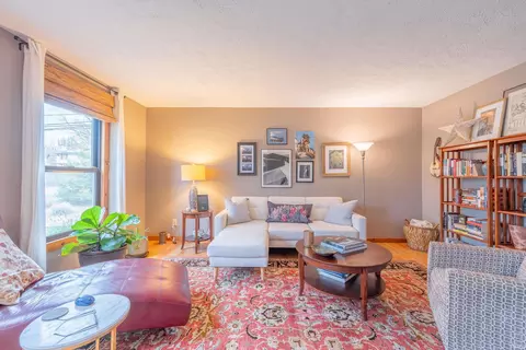 Living - 2750 E Buttonwood Ln, Bloomington, IN 47401 photo 1 of 3