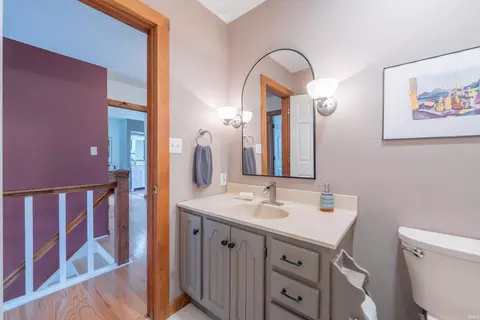 Bath - 2750 E Buttonwood Ln, Bloomington, IN 47401 photo 2 of 4