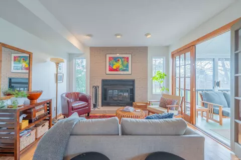 Living - 2750 E Buttonwood Ln, Bloomington, IN 47401 photo 2 of 3