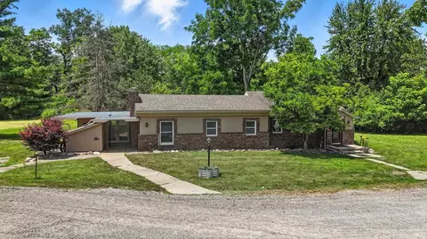 14831 Leesburg Rd, Fort Wayne, IN 46818