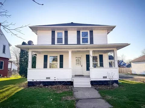 207 N Lafayette St, North Liberty, IN 46554