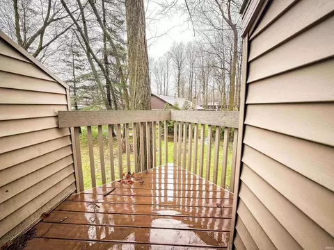 Other - 4 Boulder Ct, Nappanee, IN 46550 photo 4 of 7